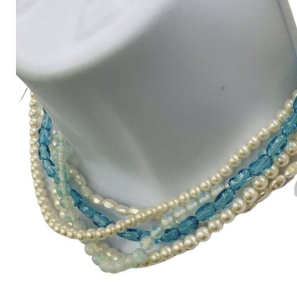 Womens Blue Tan Beaded Faux Pearl 5 Tier Silver Princess Vintage Necklace 18” - Picture 5 of 8
